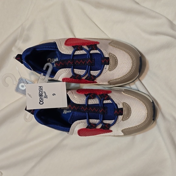 Nwt Sneakers Size 9 White mesh with blue, grey and red - Picture 1 of 7
